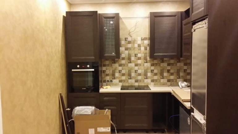 чуть моей кухни (идет сборка)