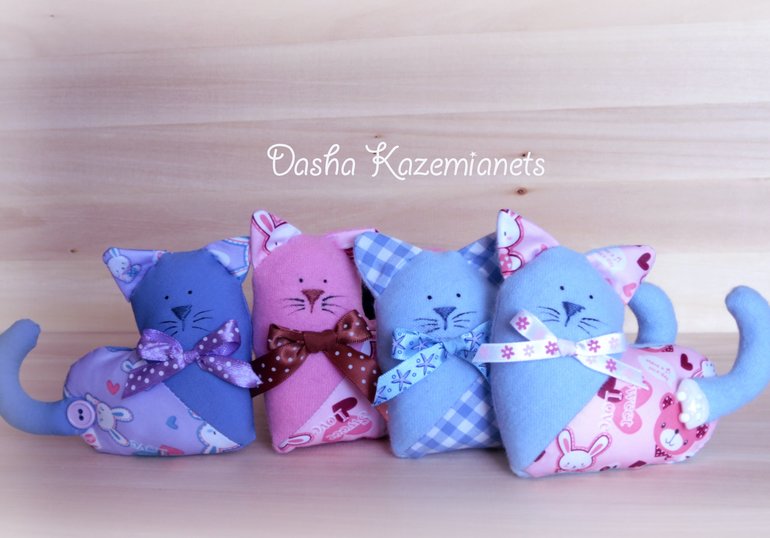 Котики - валентинки