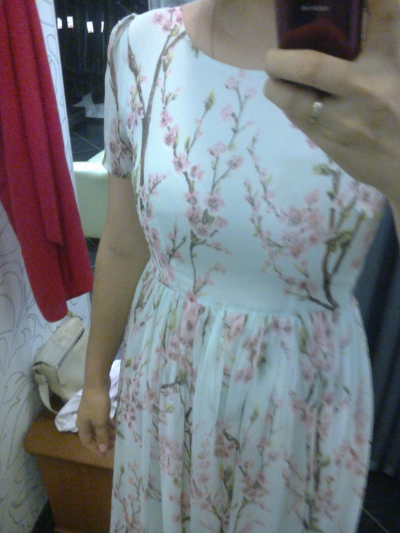 Помогите с выбором платья!!!