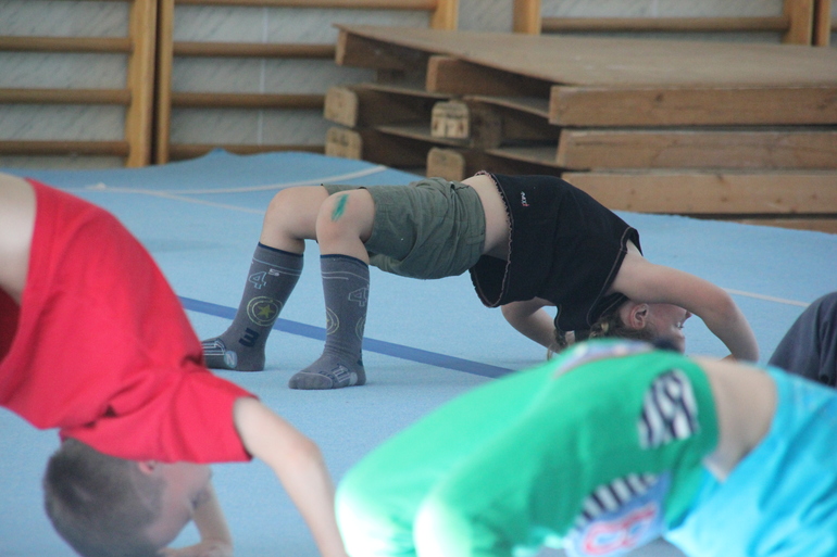 ПЕРВЫЕ ДИПЛОМЫ ТРОЙНЯШЕК