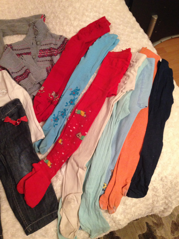 Отдам вещи для девочки от 80см до семи лет