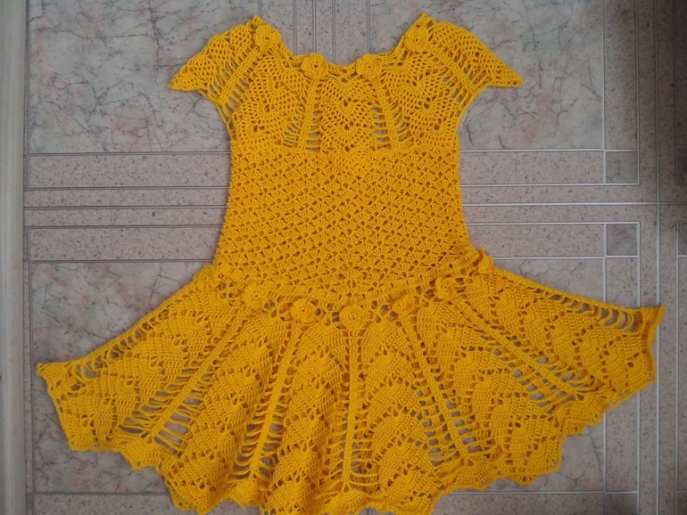 Платье для доченьки