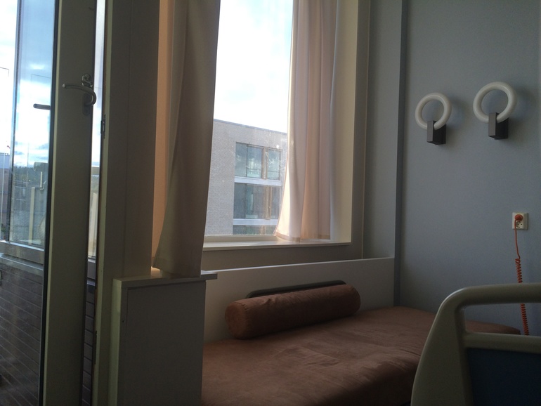 Все-таки в больнице