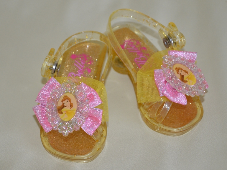 новогодние платья и туфли DISNEY STORE