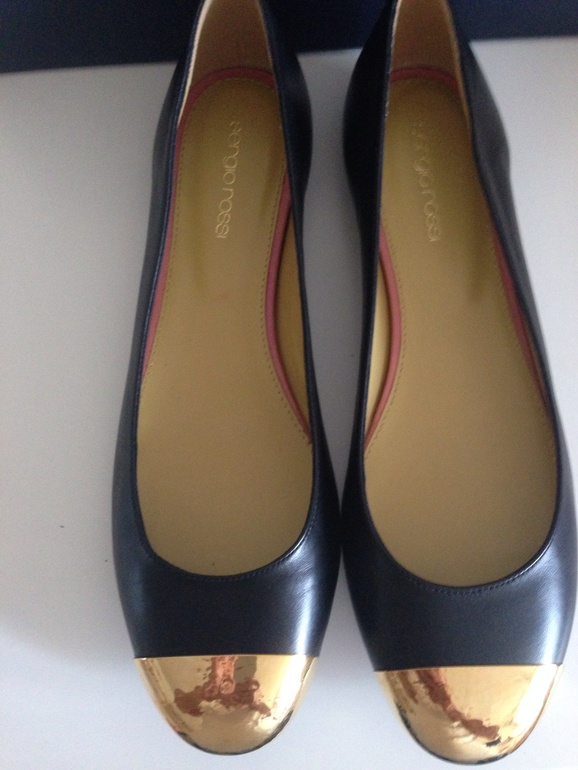 Sergio Rossi! Балетки наимягчайшие а ля Шанель!!! На 38,5-39 р цена 5500