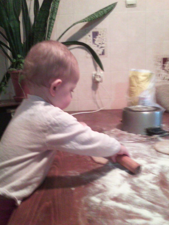 Воот такая растёт помощница!