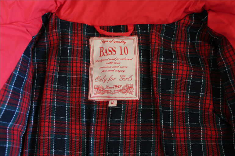 Куртка для девочки б\у, 16 р, куплена в Испании, 700 руб