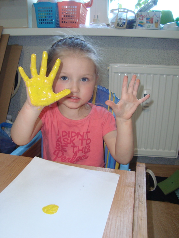 Лети, лети, лепесток!..