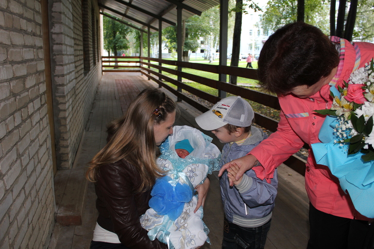 Конверт на выписку 1000р.