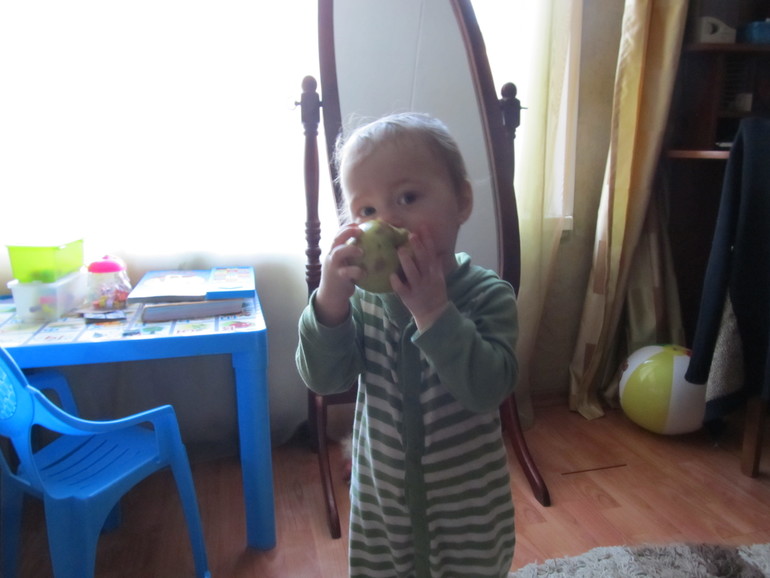 продолжаем Цветные фрукты