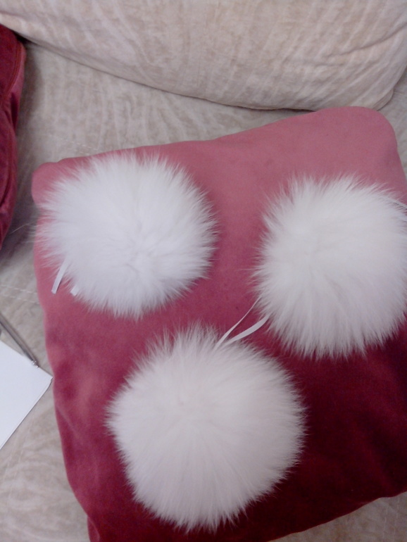 ♥♥♥ПОМПОНЫ ИЗ МЕХА ПЕСЦА И ЕНОТА♥♥♥