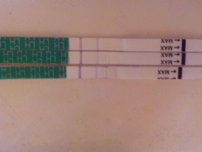 девочки гляньте тестики???