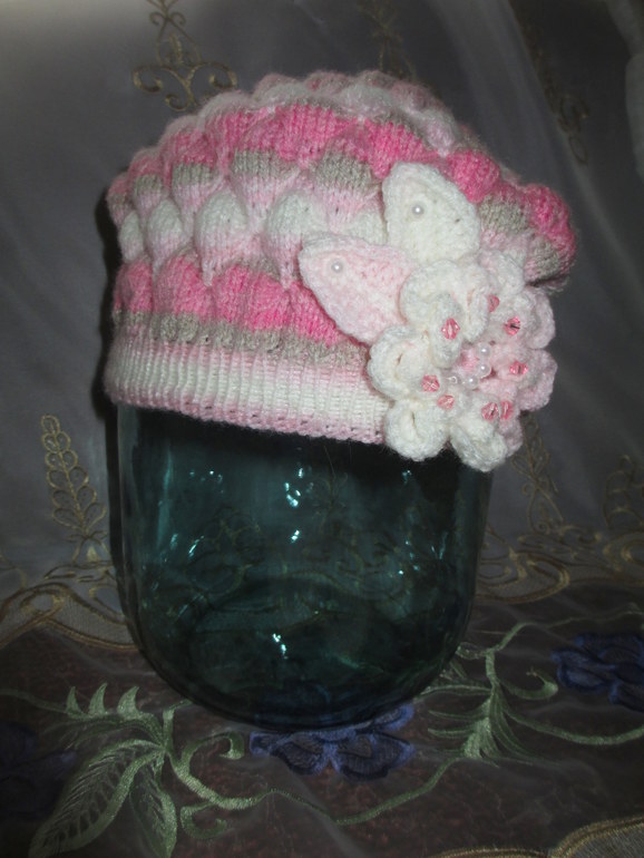 Моя первая шапка для дочки