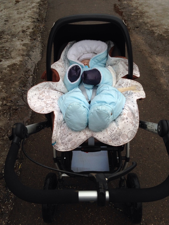 4 месяца парню!