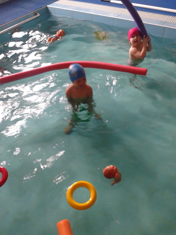 Тем временем Маруся...