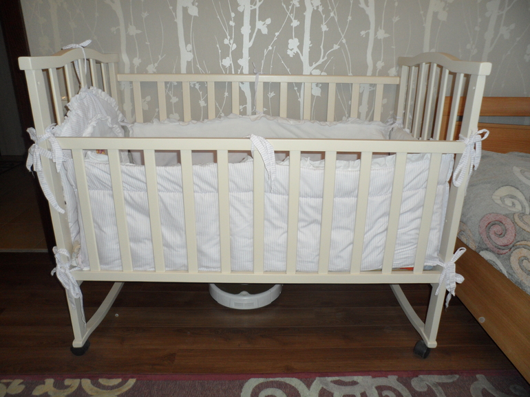 Кроватка+Матрас+Бортики за 1800 руб.