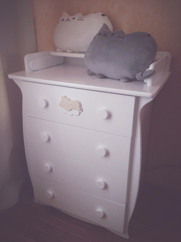 Муж собрал комод:)