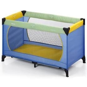 Манеж кровать - достойная ли замена деревянной кроватке на даче?