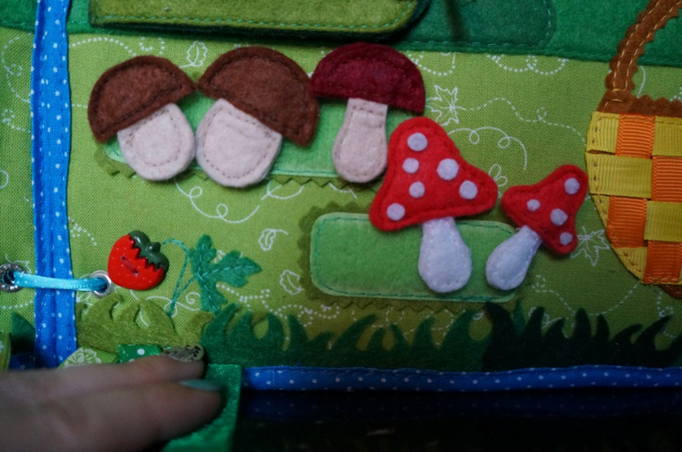 Развивающая книжка для сынишки. Первый опыт!