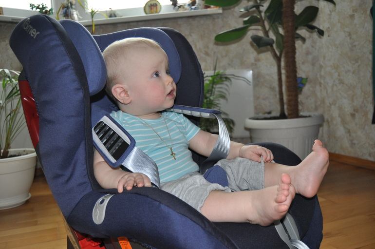 Наше новое кресло приехало)))))