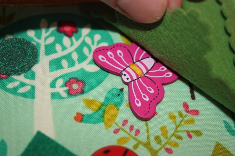 Развивающая книга.