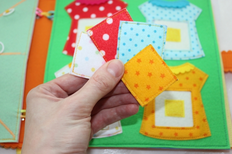 Развивающая книжка.