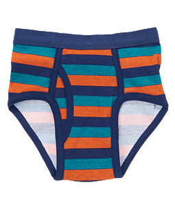 Новые с этикетками в упаковках трусики Gymboree на мальчика на возраст 7-8 лет.