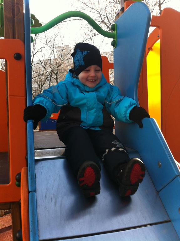 А мы не удержались и уже одели шапочку..