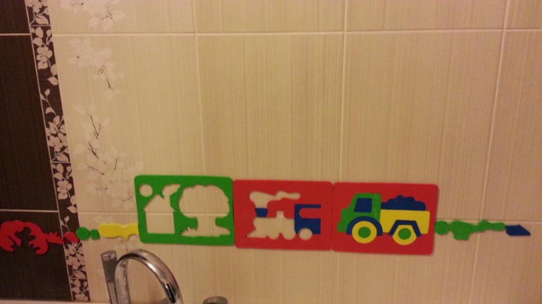 В последнее время утро у нас начинается обычно так: