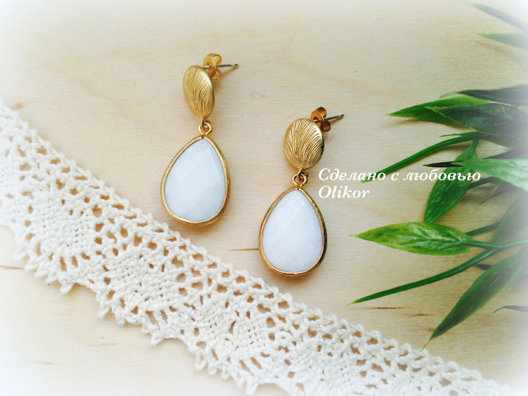 Серьги с нефритом