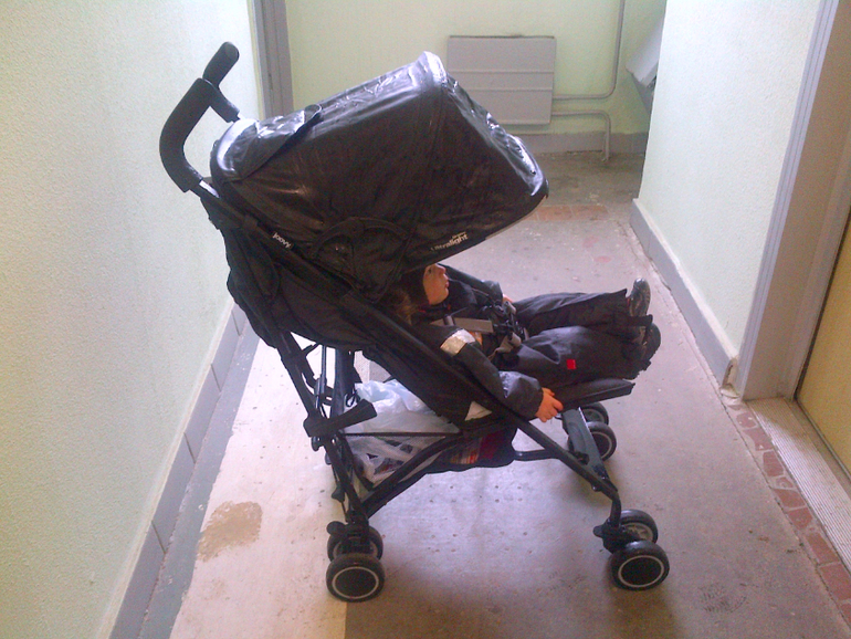 Все-таки купили Joovy Groove Ultralight