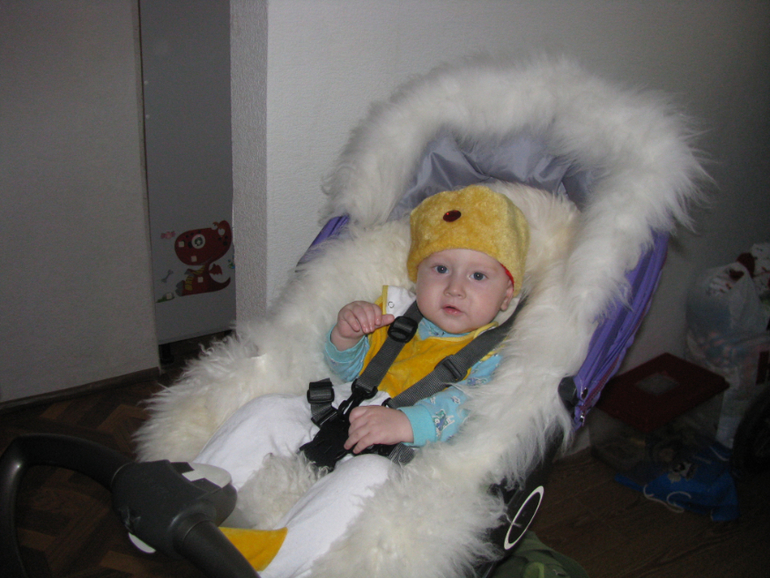 Продам коляску Stokke Xplory за 25000. Я регион, вышлю почтой.