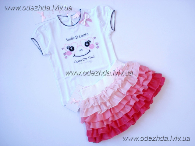 все на девочку 0-36 месяцев http://odezhda.lviv.ua/component/virtuemart/girls-0-36 цены указаны в гривнах, для перевода в рубли воспользуйтесь конвертером валют (на страничке сайта слева)