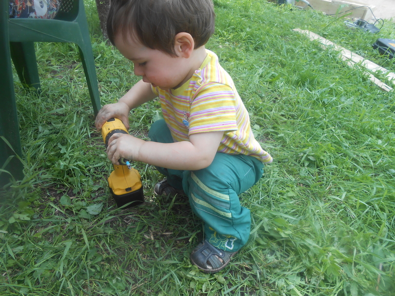 Хроника после года))