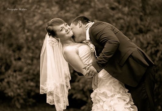 При заказе свадебной съёмке букет и макияж в подарок 20 тыс. руб. полный день )