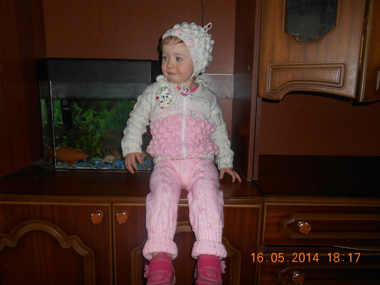 Костюмчик дочке