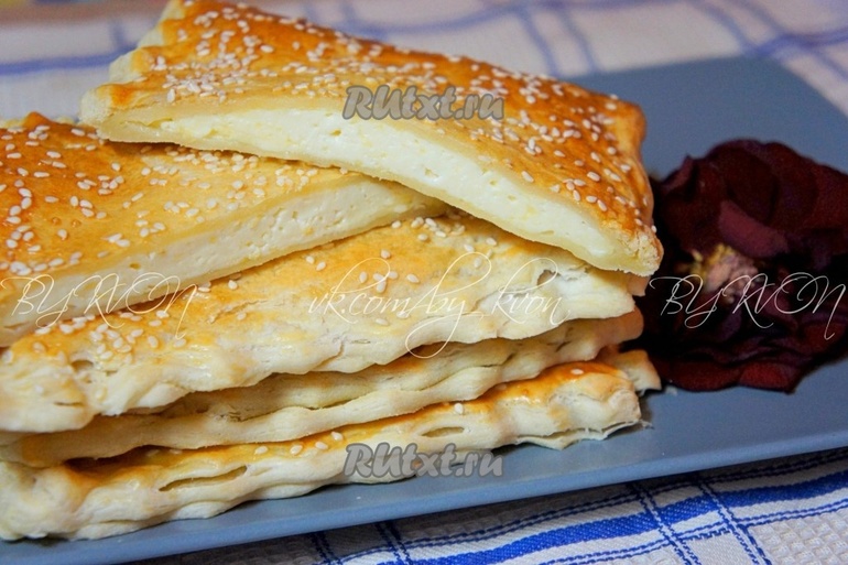 Слойки с сыром