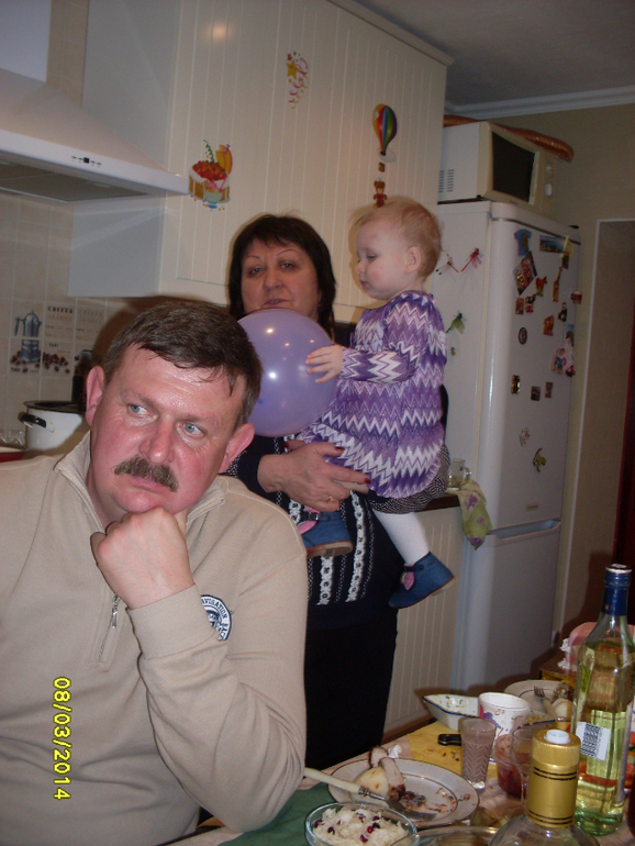 Вот и мы отметили годовасие Ксюнечки...