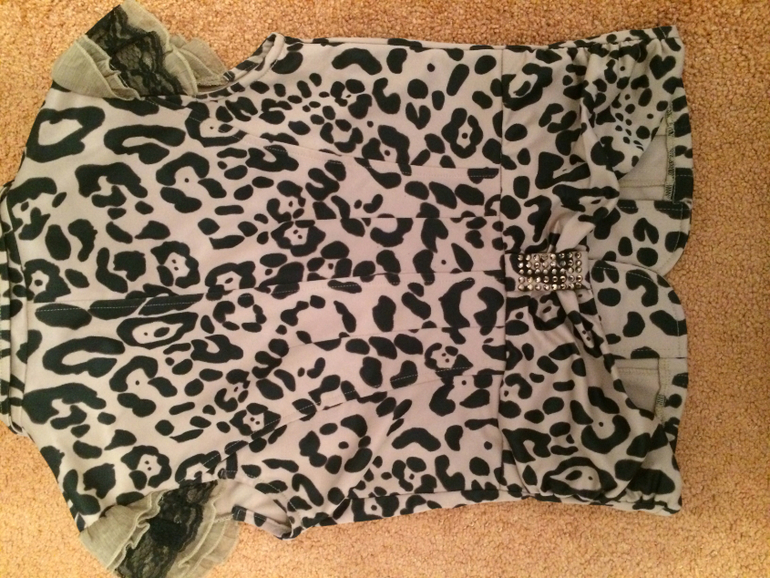 Продам летние юбочки и пиджачки, все 1000 рублей