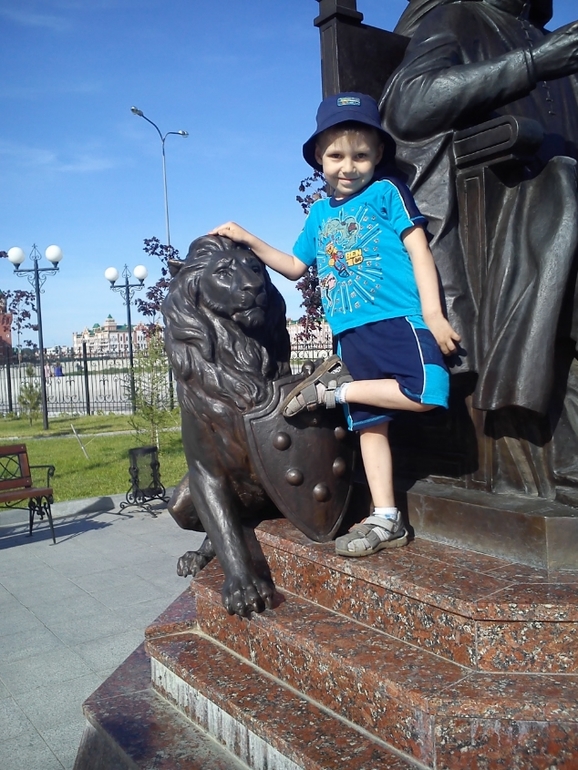 Экскурсия по городу или наконец выбрались на прогулку))) Набережная.