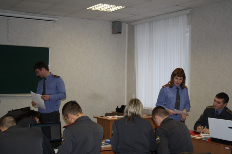 ..с учениками...