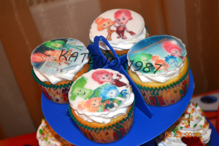 Сладкий стол для сынули