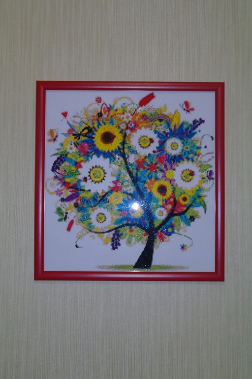 Дерево обрело рамку