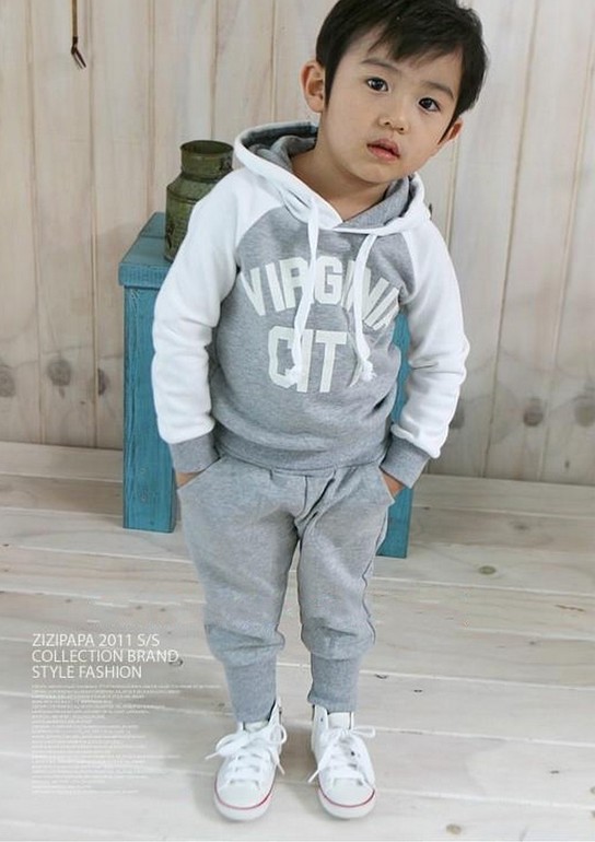 Спортивный костюм.