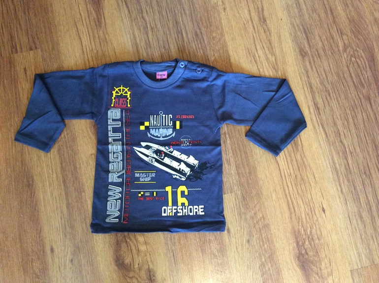 Кофточки из плотного трикотажа. Цена: 150 руб.