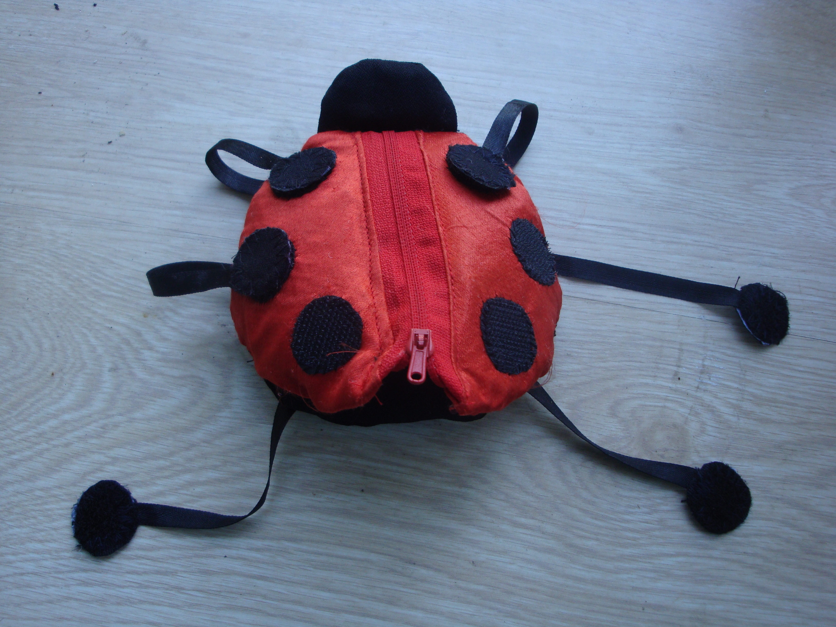 МК развивающей игрушки "Божья коровка" (ооочень много фото!)