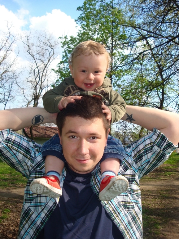 Праздничная прогулка