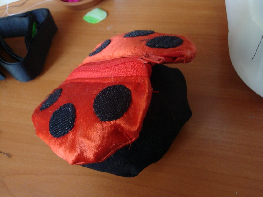 МК развивающей игрушки "Божья коровка" (ооочень много фото!)