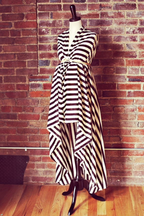 Простая туника для будущих мам