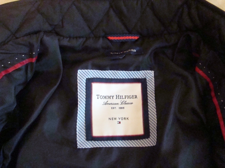 Куртка женская Tommy Hilfiger 44-46 размер (М) -5000 руб